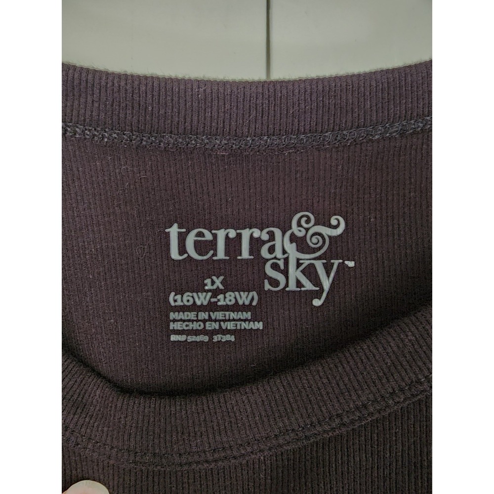 Terra & Sky Womens 16/18W Sleeveless Tank  Top Black Basic Stretch Knit - Picture 3 of 7